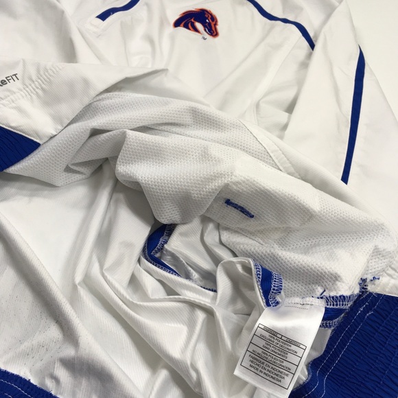Nike Team | Boise State White Wind Break Pull Over - Picture 6 of 6